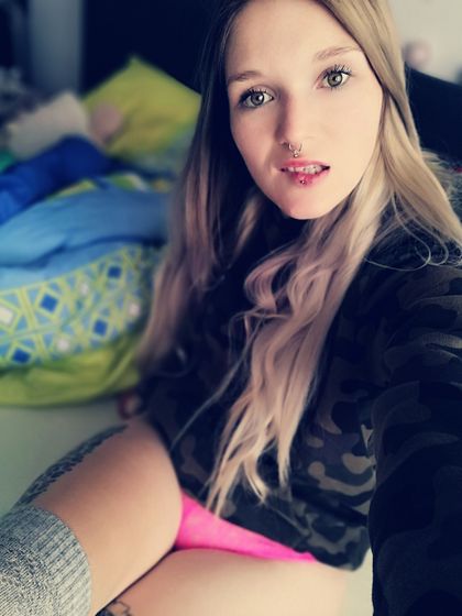 julia.xx OnlyFans picture