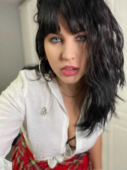 Best Mistress_molly OnlyFans Accounts | FansMetrics.com