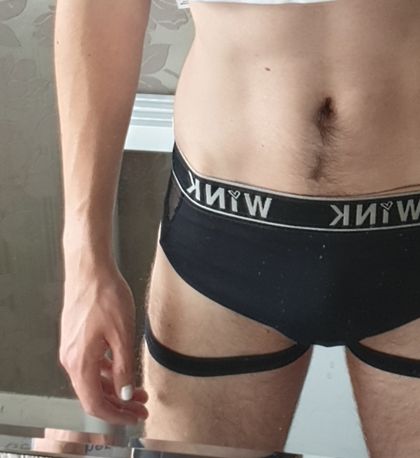 sqweem OnlyFans picture