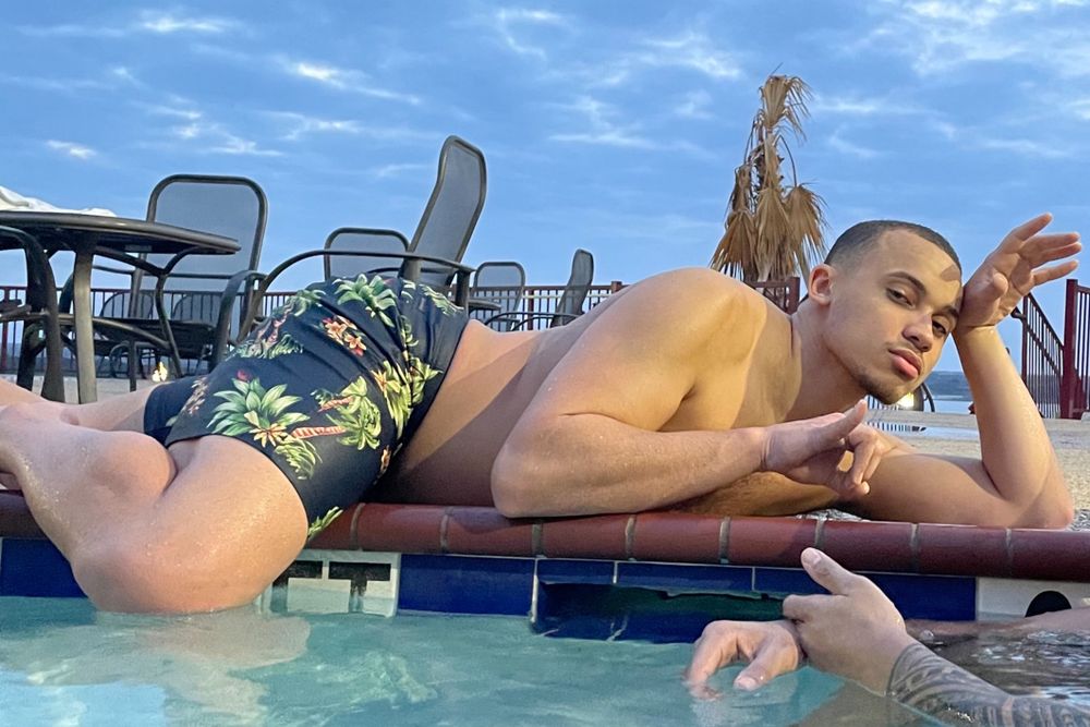 ithoughtshewas18 OnlyFans profile picture