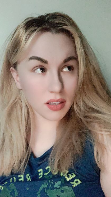 r1924568172649 OnlyFans picture