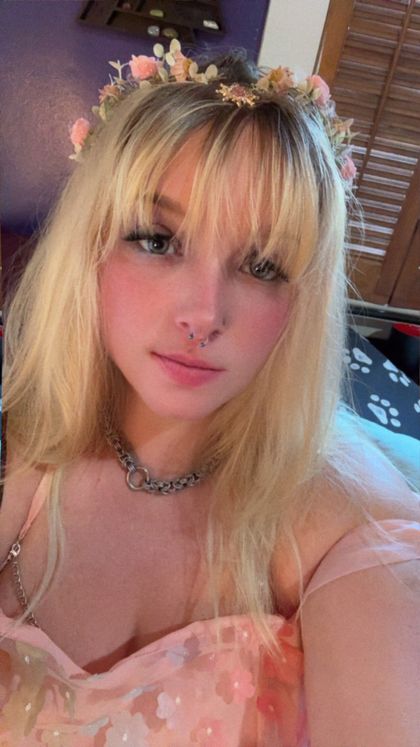 aliceinsmuttyland OnlyFans picture