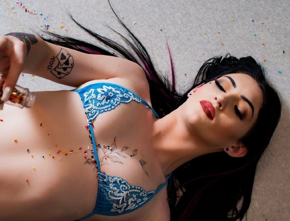 prettyxxpoison OnlyFans profile picture