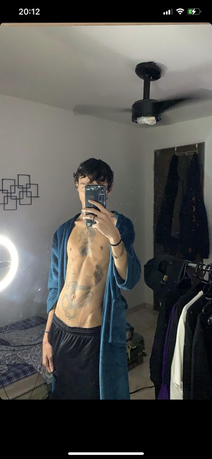 usergae727 OnlyFans picture