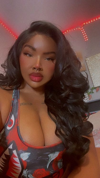 lylahluxe4u OnlyFans picture