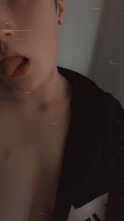 wolfyboyy OnlyFans picture