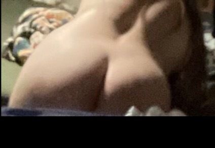 naughtyhousewife8897 OnlyFans profile picture
