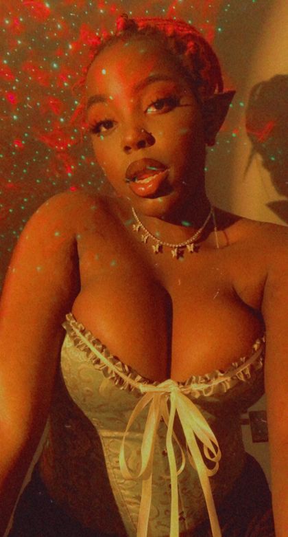moebae1 OnlyFans picture