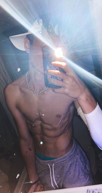hunterhonneycutt OnlyFans picture