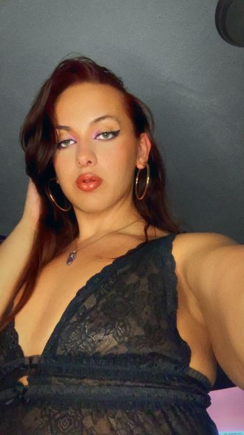 Cam
