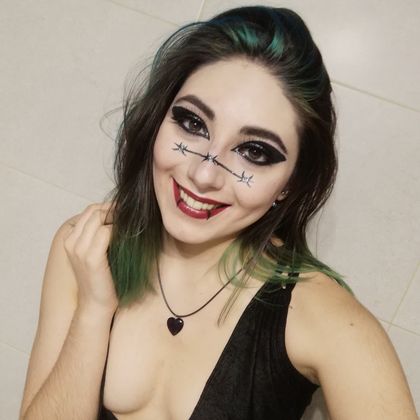 mai-nes OnlyFans picture