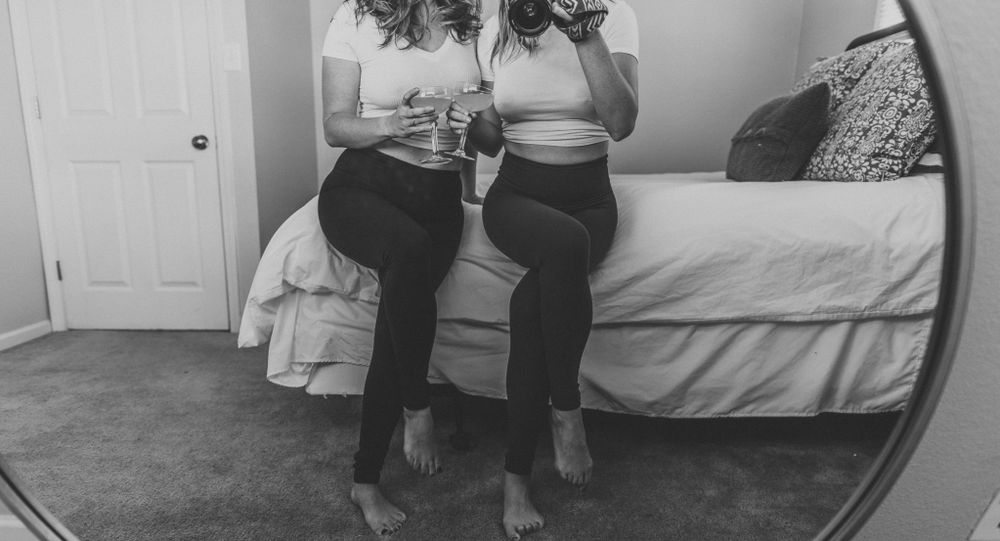 cocktailsandcleavage2 OnlyFans profile picture