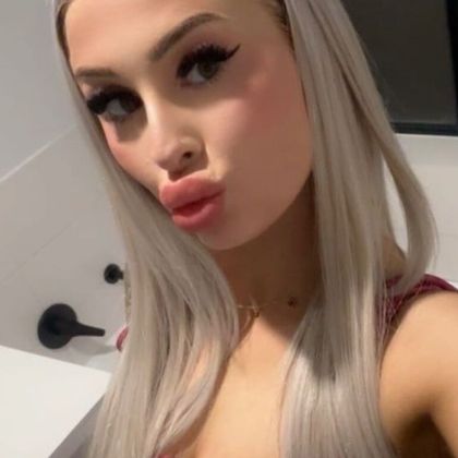 saskiarose OnlyFans picture