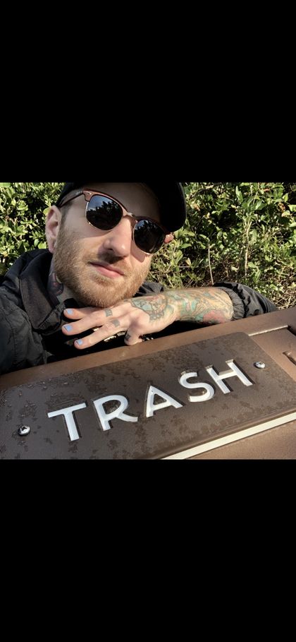 mid20sdumpsterfire OnlyFans picture
