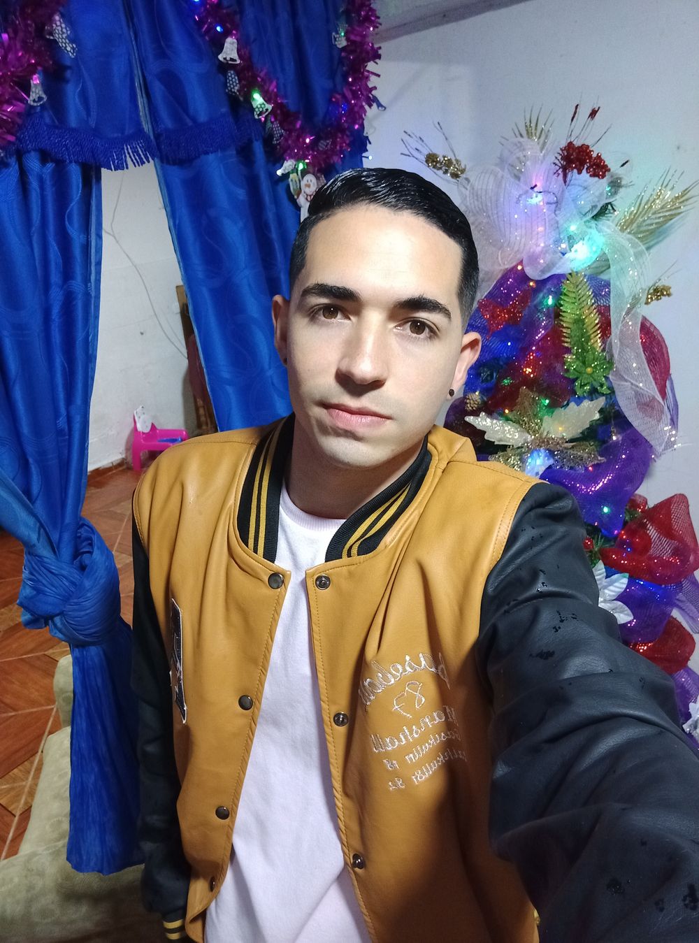 danielvalvarado OnlyFans profile picture