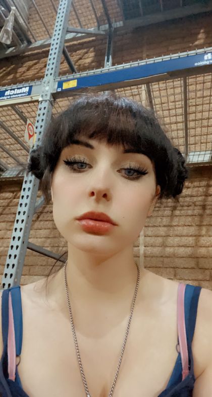 sexyfeetdani OnlyFans picture