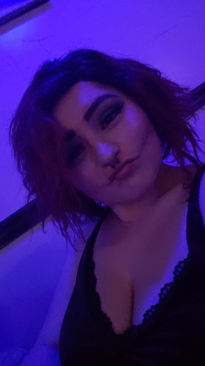 trixeytang OnlyFans picture