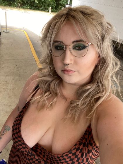 ivvvi OnlyFans picture