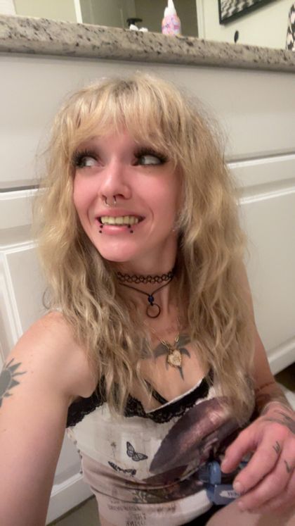 recoveredchik OnlyFans picture
