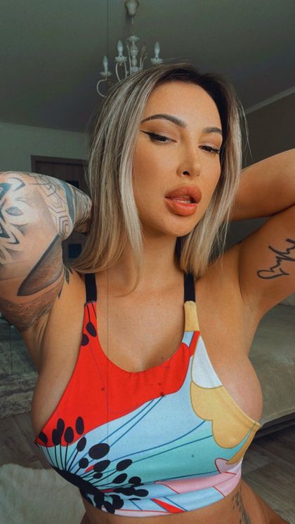 blond_elle OnlyFans picture