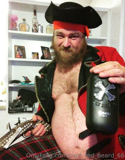 capt_red_beard_666 OnlyFans picture