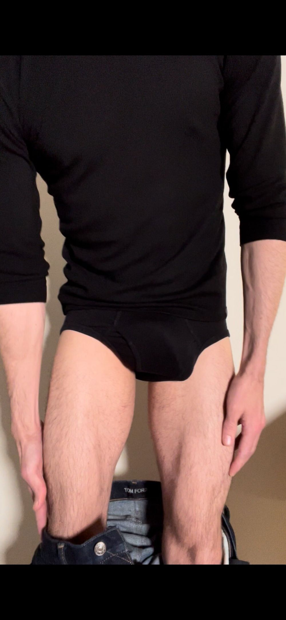 hung_discreet OnlyFans profile picture