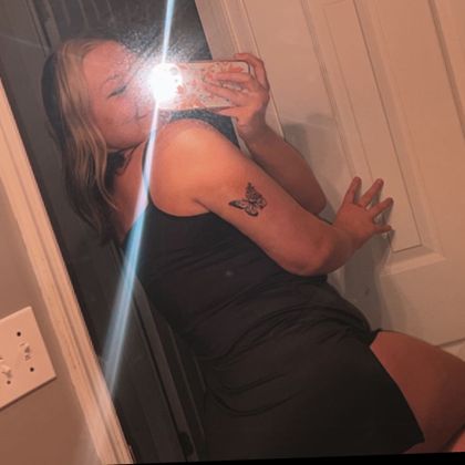 kinsbee19 OnlyFans picture