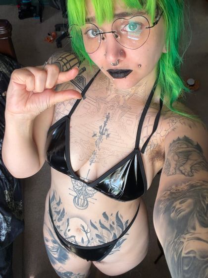 justsubmitandobey OnlyFans picture