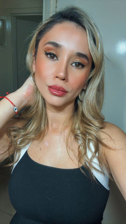 vikitureinita OnlyFans picture