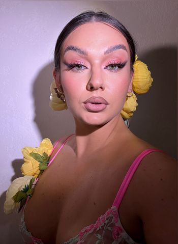 𝓐𝓭𝓸𝓻𝓪𝓫𝓵𝓮 𝓒𝓪𝓼𝓼𝓲𝓮