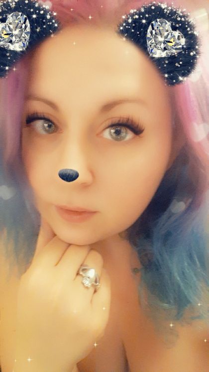 Best Hot Rainbow Kitty OnlyFans Accounts | FansMetrics.com