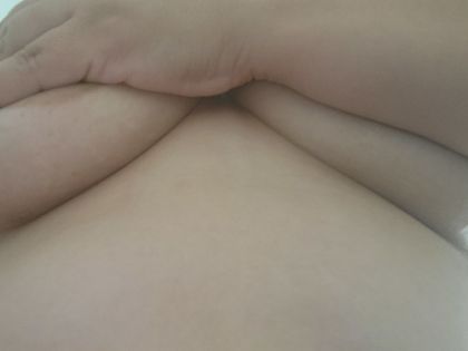 thewhitepearl OnlyFans picture