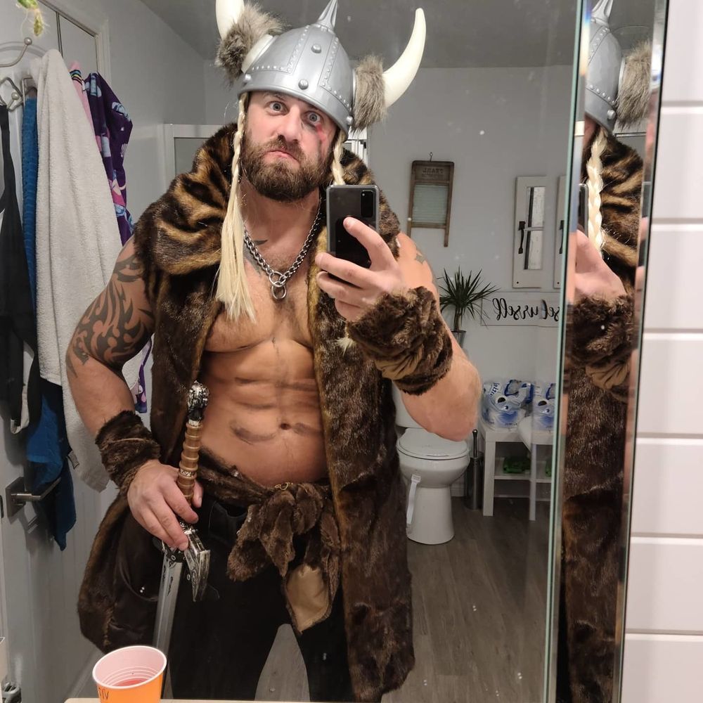 comfortablebeast OnlyFans profile picture