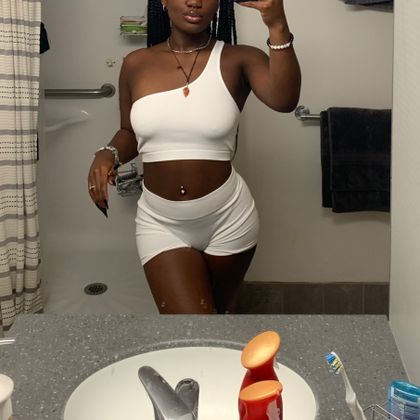 thinkkinkk OnlyFans picture