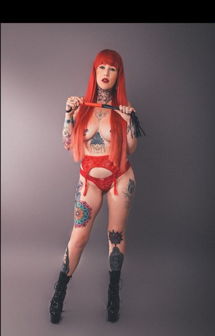 mistressred_inkfullclips OnlyFans picture