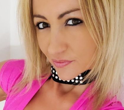 samzee OnlyFans picture