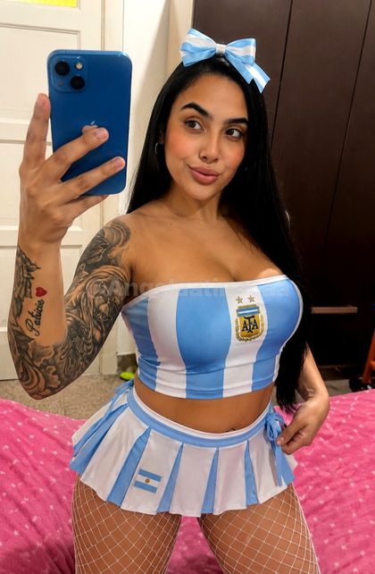 yourbrunettebitchx OnlyFans picture