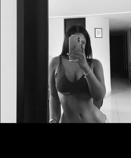 bellawhi OnlyFans picture