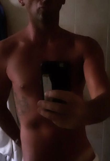 hunkyguy2.0free OnlyFans picture