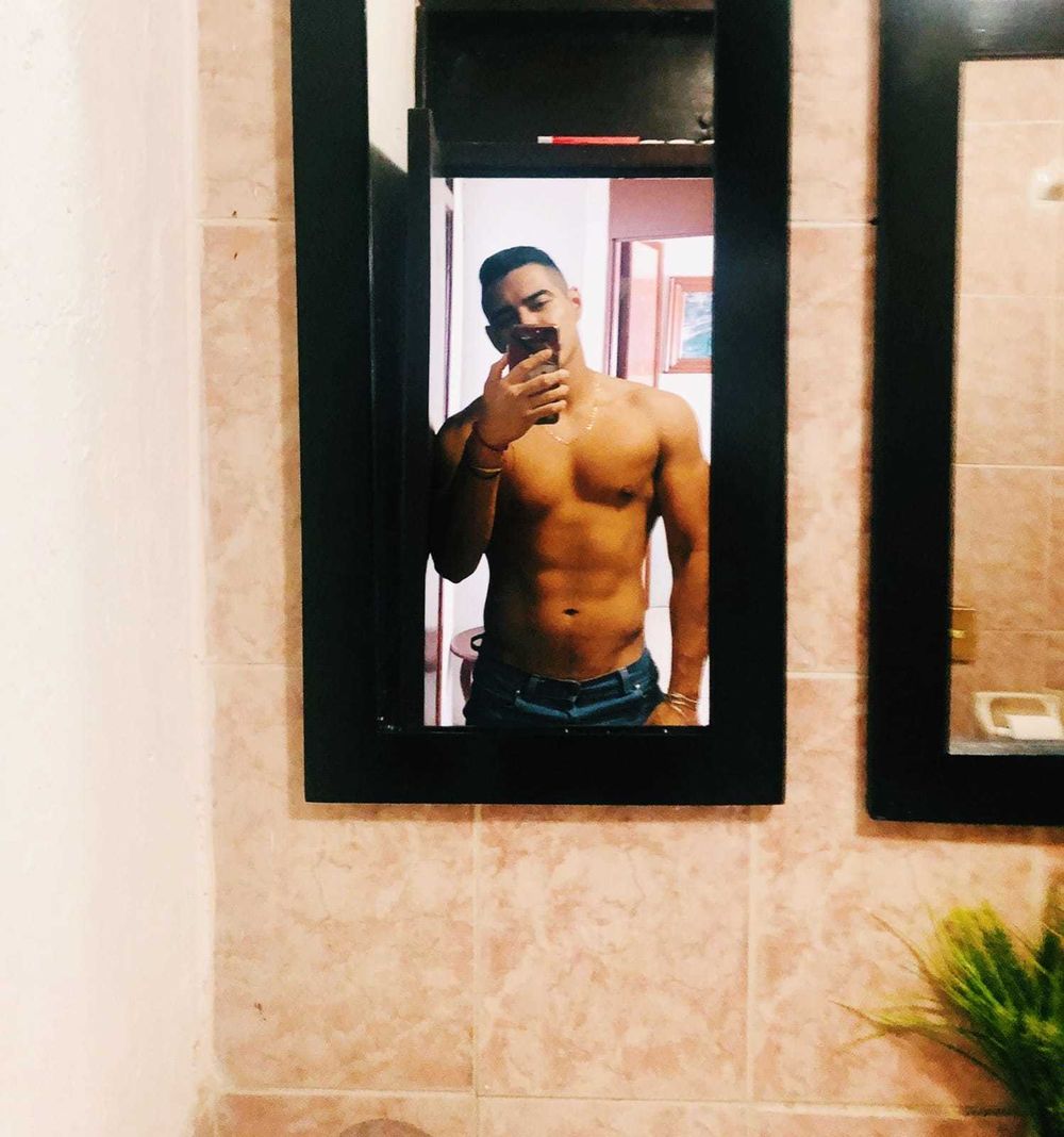 u185864820 OnlyFans profile picture