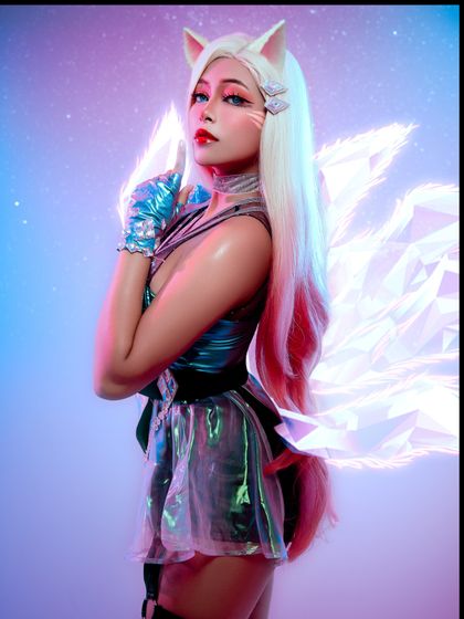 Best Hot Seraphine OnlyFans Accounts | FansMetrics.com