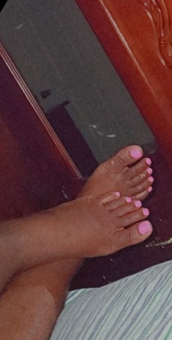 lovelyfeetsja