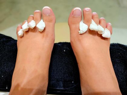 petitefeetwithkate OnlyFans picture