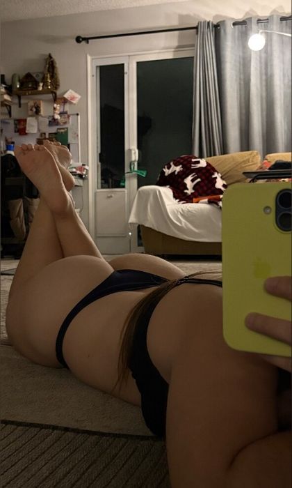 littleredswan OnlyFans picture