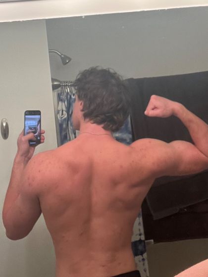 gray1999 OnlyFans picture
