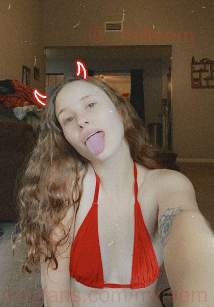 milleem OnlyFans picture