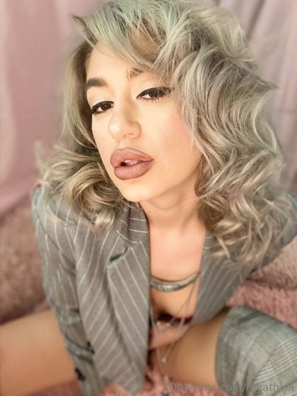 myathisa OnlyFans picture
