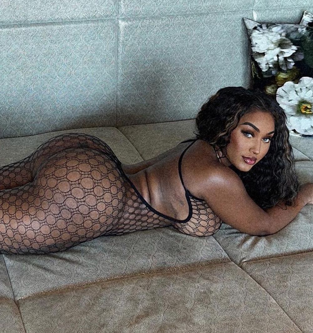 rayvenchanel OnlyFans profile picture