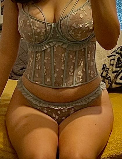 kira.at.onlyfans OnlyFans picture
