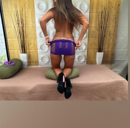 reallyhotwife OnlyFans picture